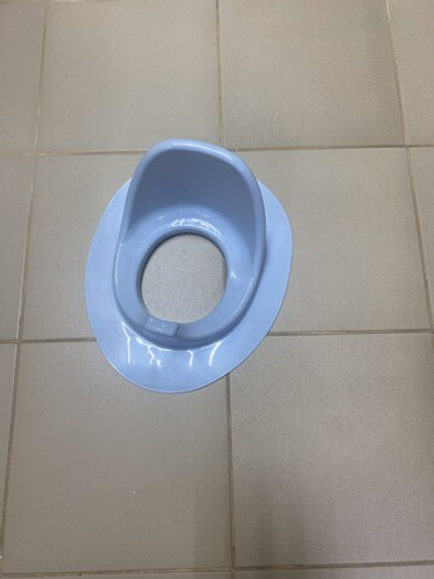 Накладка детская на унитаз цвет голубой