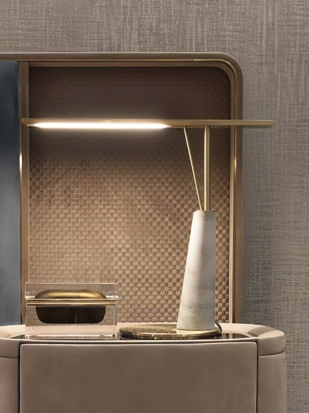 Table design lamp Jasper by Fabio Bonfa