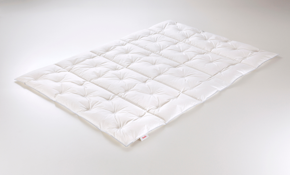 Элитное одеяло пуховое 200х220 Arabella Light от Paradies