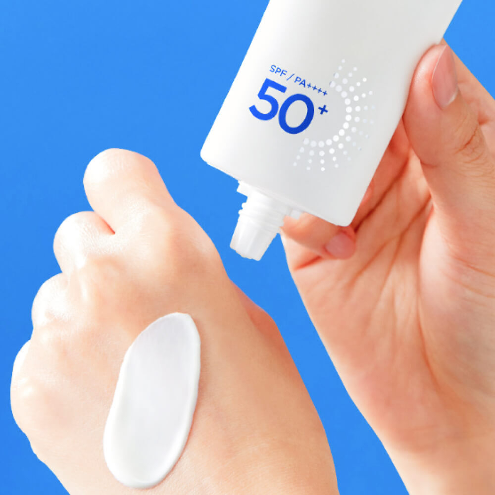 Солнцезащитный крем Manyo Hyaluron Hydrating Sunscreen SPF50 50 мл
