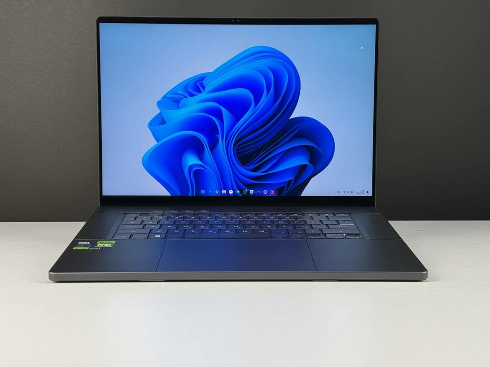 Игровой Ноутбук Asus ROG Zephyrus G16 GU605MV-N4084 Core Ultra 7 155H 16Gb SSD1Tb NVIDIA GeForce RTX4060 8Gb 16" IPS WQXGA (2560x1600) noOS grey WiFi BT Cam (90NR0IT3-M00310)