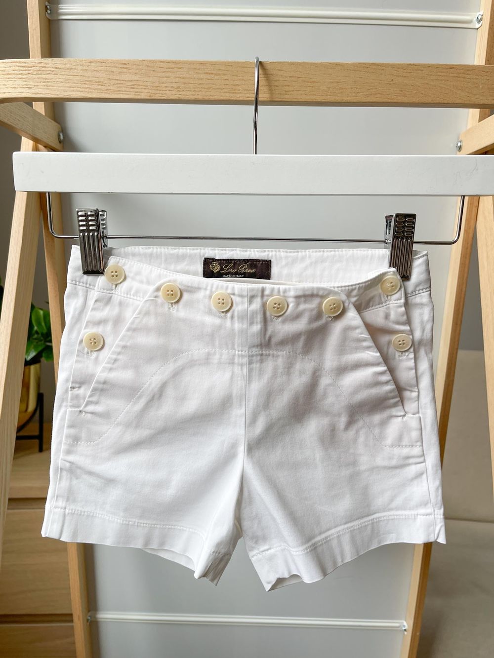 Шорты Loro Piana, 104