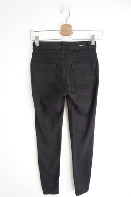 Джинсы базовые 40 размер