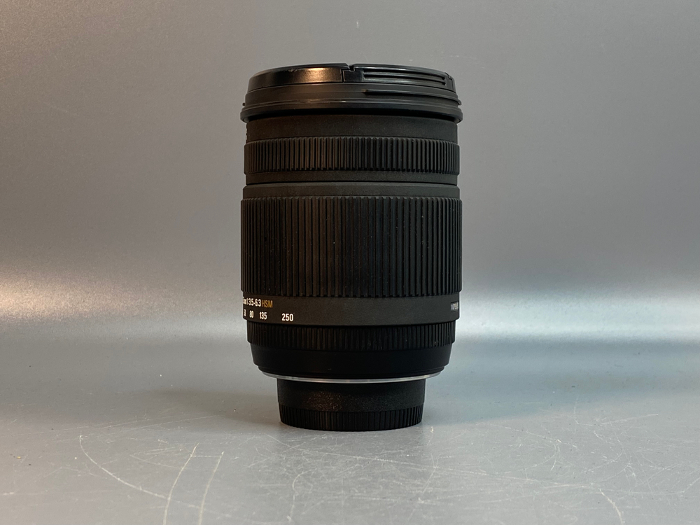 Sigma AF 18-250mm 3.5-6.3 DC OS HSM Macro Nikon F