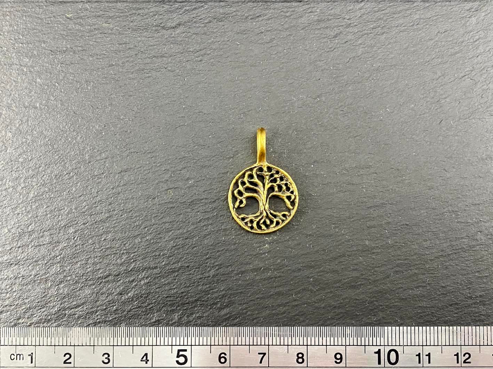 Подвеска. Древо Мира