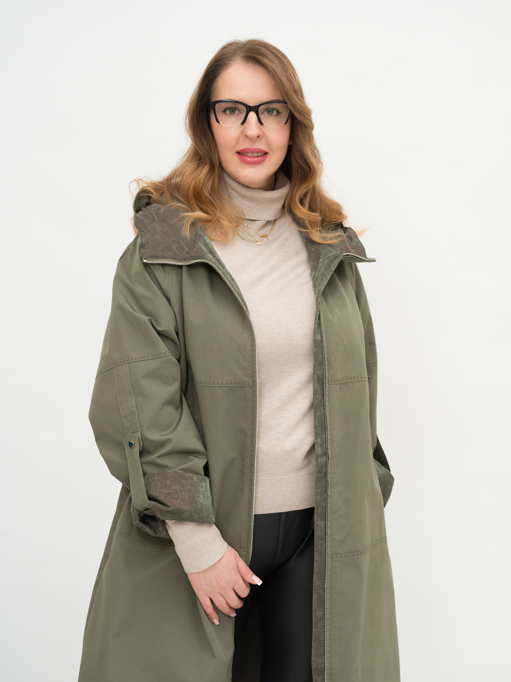 Плащ женский демисезонный без утепления длинный с капюшоном большие размеры