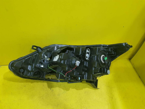 Битая Фара правая Nissan Qashqai J11 13-19 галоген
