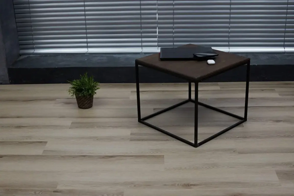 Кварц-винил SPC Steinholz Prime 4,5 мм Прилау 1.7568 м2