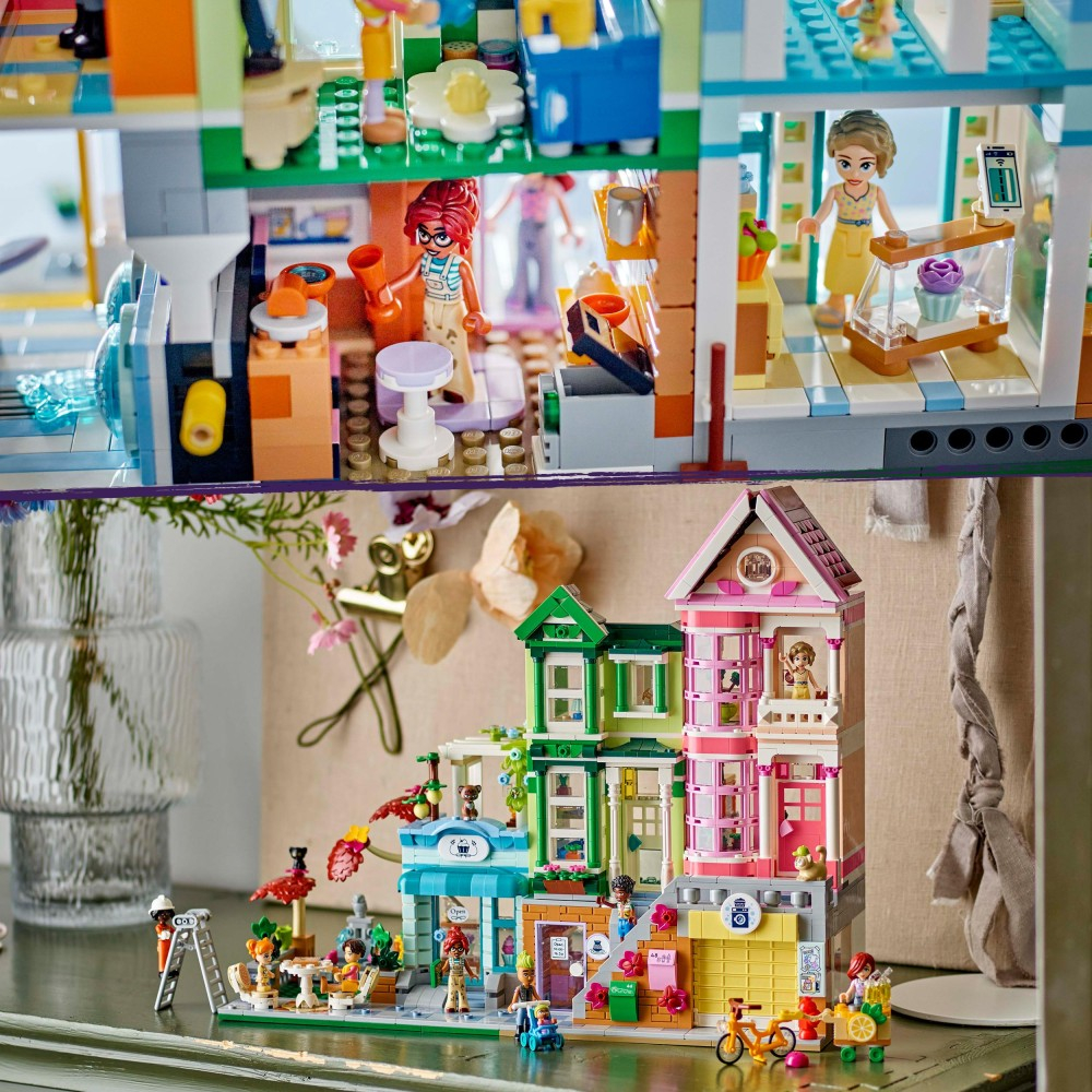 LEGO Friends - Квартиры и магазины в городе Хартлейк 42670