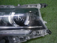 Фара правая Toyota Land Cruiser Prado 150 (2017-н.в.) LED