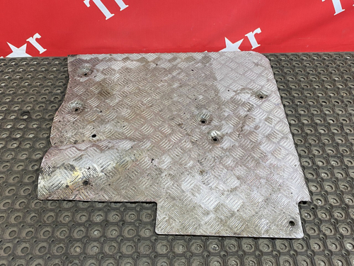 Трап над глушителем