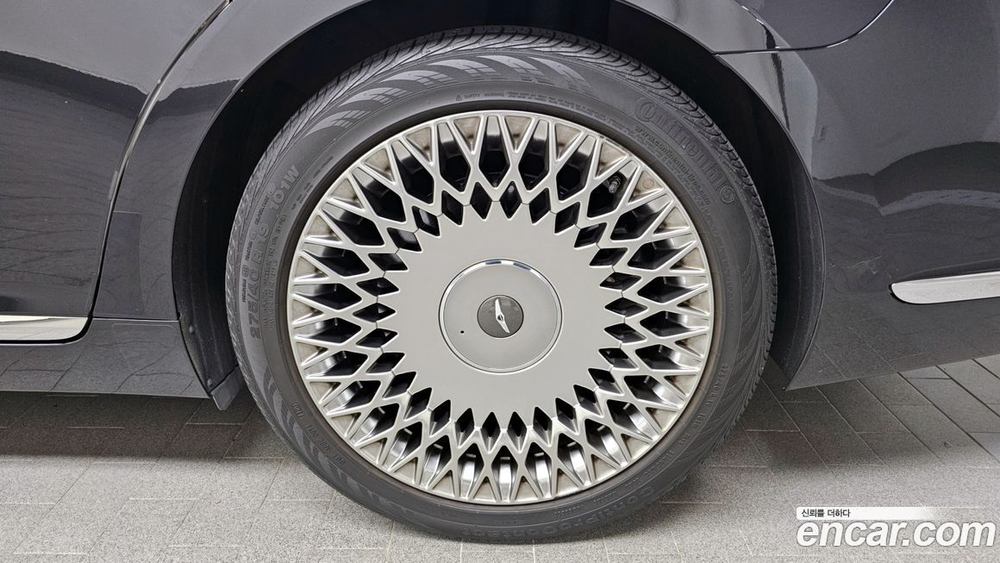 Genesis G90 5.0 AWD (06.2020)