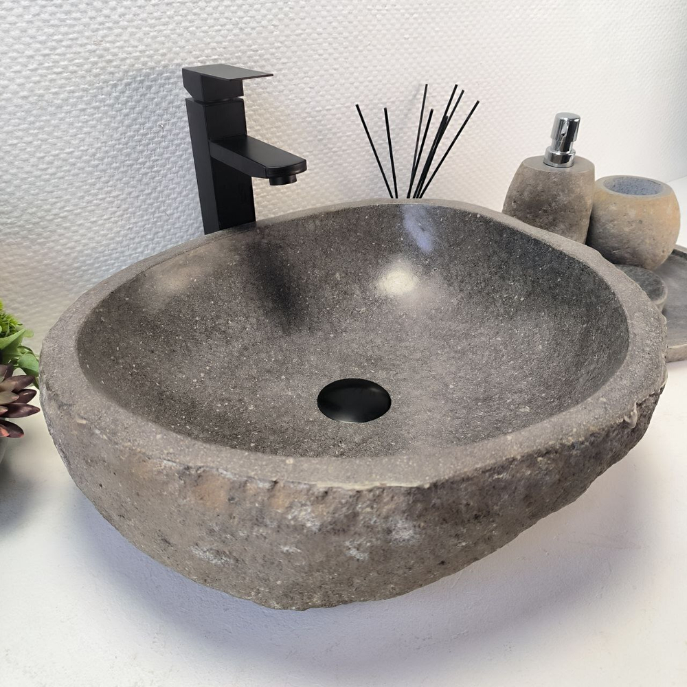 Раковина из речного камня RS-64140 (48*43*16) 0123