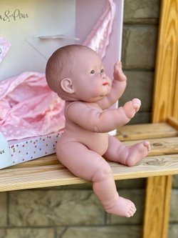 Кукла Marina and Pau 37cм Poppy виниловая (M380)