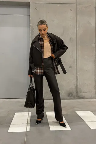 Косуха из экокожи шоколадного цвета