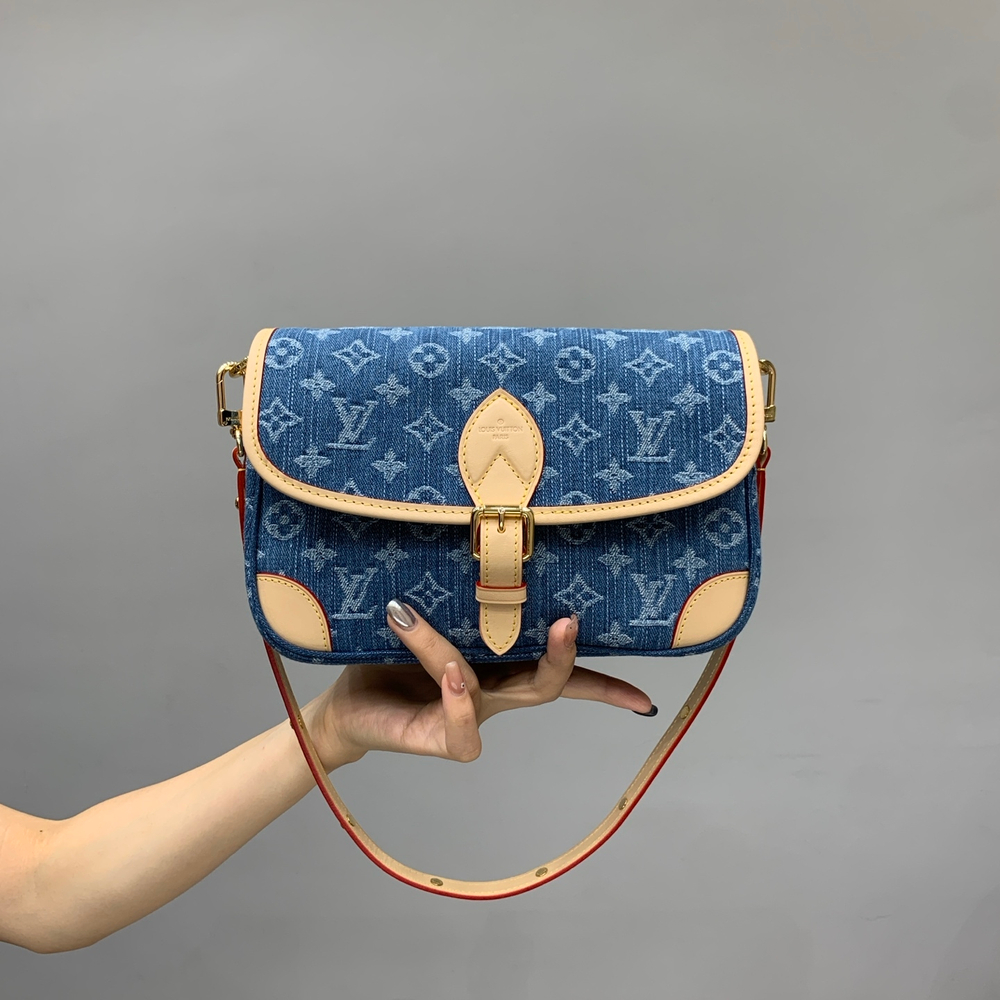Louis Vuitton Diane