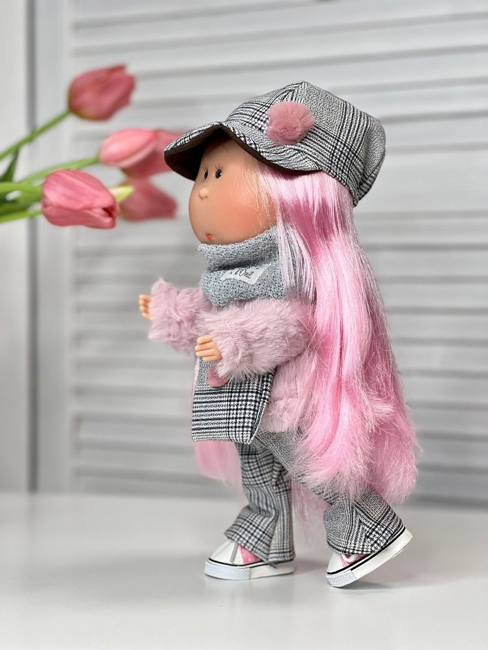 Кукла Nines виниловая 30см MIA (3428K)