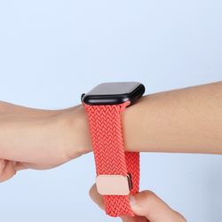 Эластичный ремешок красного цвета (Guava) от Dux Ducis для смарт часов Apple Watch размером 42, 44, 45, 46, 49MM, серия Strap (Mixture Pro Series)