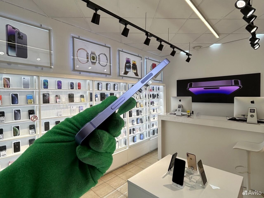 iPhone 12 64 ГБ б/у