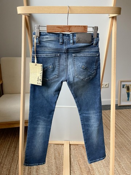 Новые джинсы John Galliano, 116