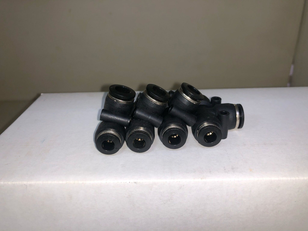 Фитинг пластиковый прямой черный 10мм 2шт Соединитель трубки ПВХ