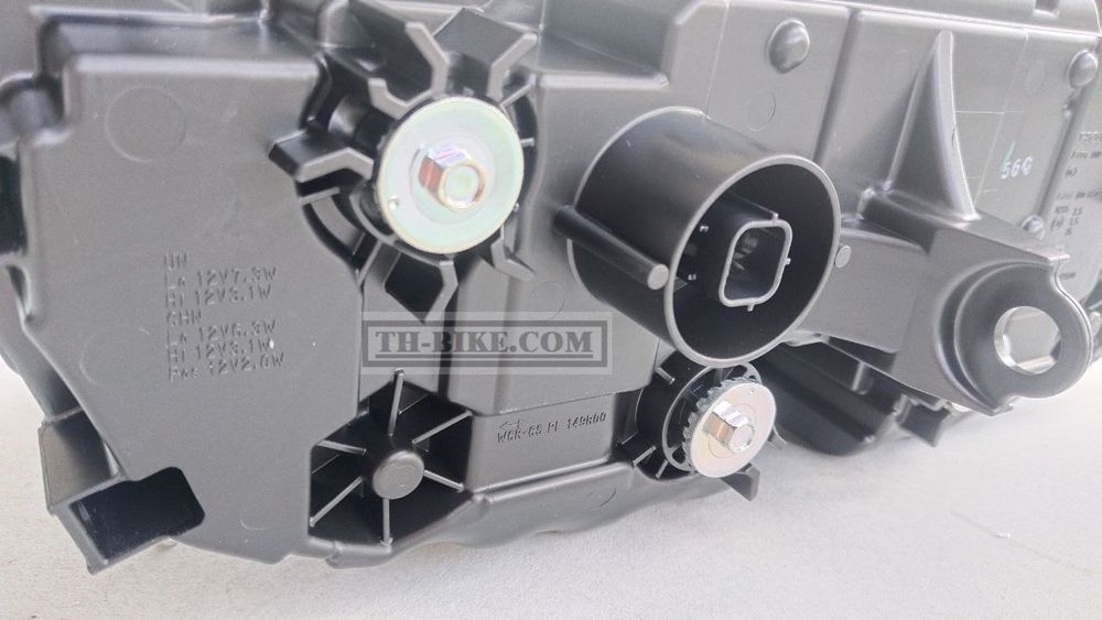 33100-MKY-E02. 33100-MKY-E01. HEADLIGHT ASSY. HONDA. CBR650 24-25-26