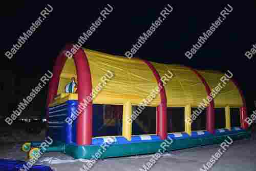 Коммерческий надувной батут "Веселый дом и звери в нём" с крышей 12*7*6 м