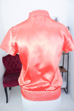 Блузка OGGI яркая, атласная 46 размер