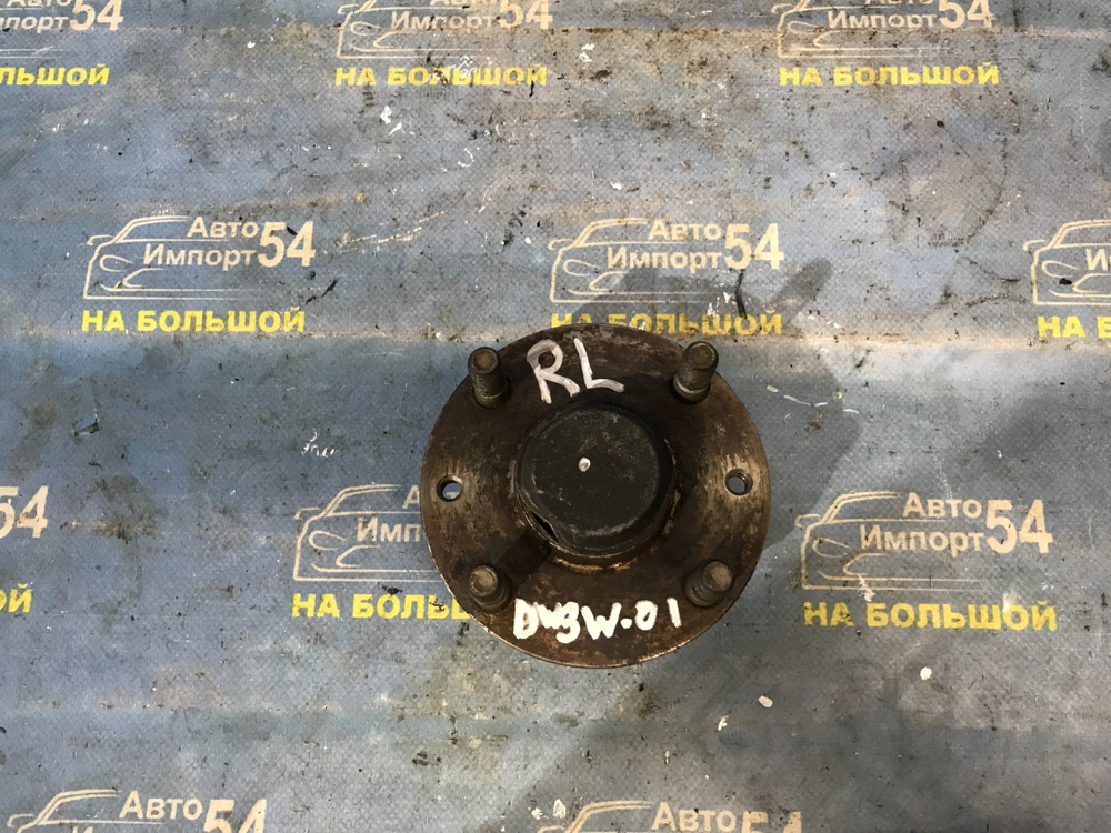 Ступица задняя левая MAZDA DEMIO 2001