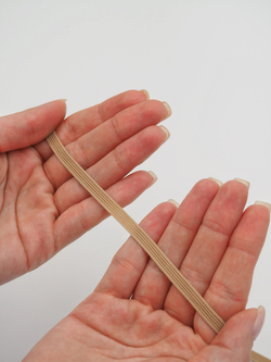 Резинка узкая бельевая загорелая телесная ширина 6 мм