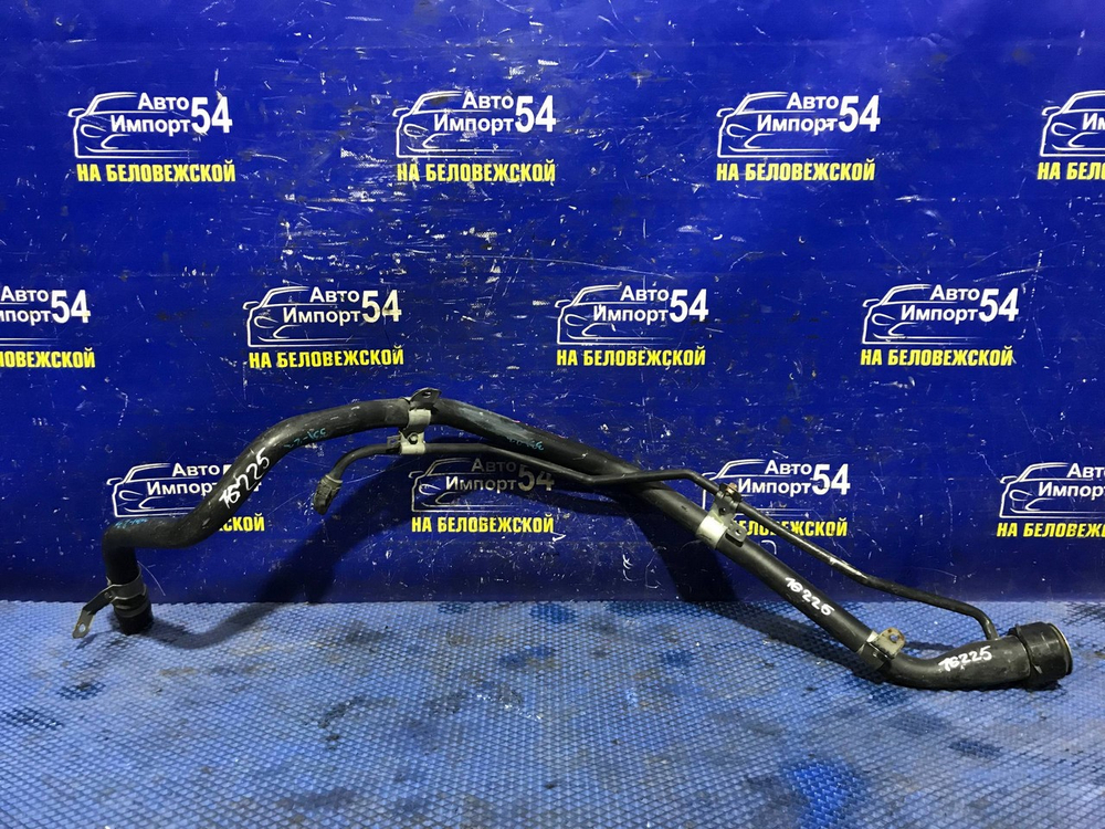 Горловина топливного бака TOYOTA ALPHARD 2002-2008