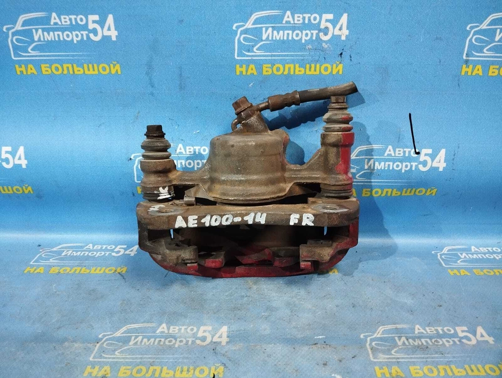 Суппорт тормозной передний правый TOYOTA SPRINTER 1993