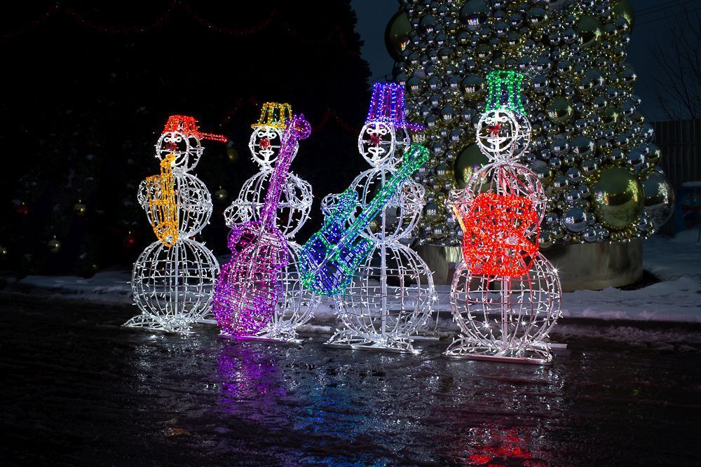 световые снеговики музыканты