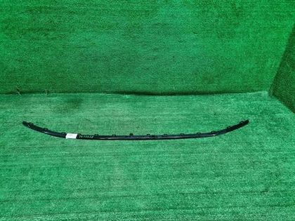 Молдинг переднего бампера VW Tiguan 2 (2020-н.в.)