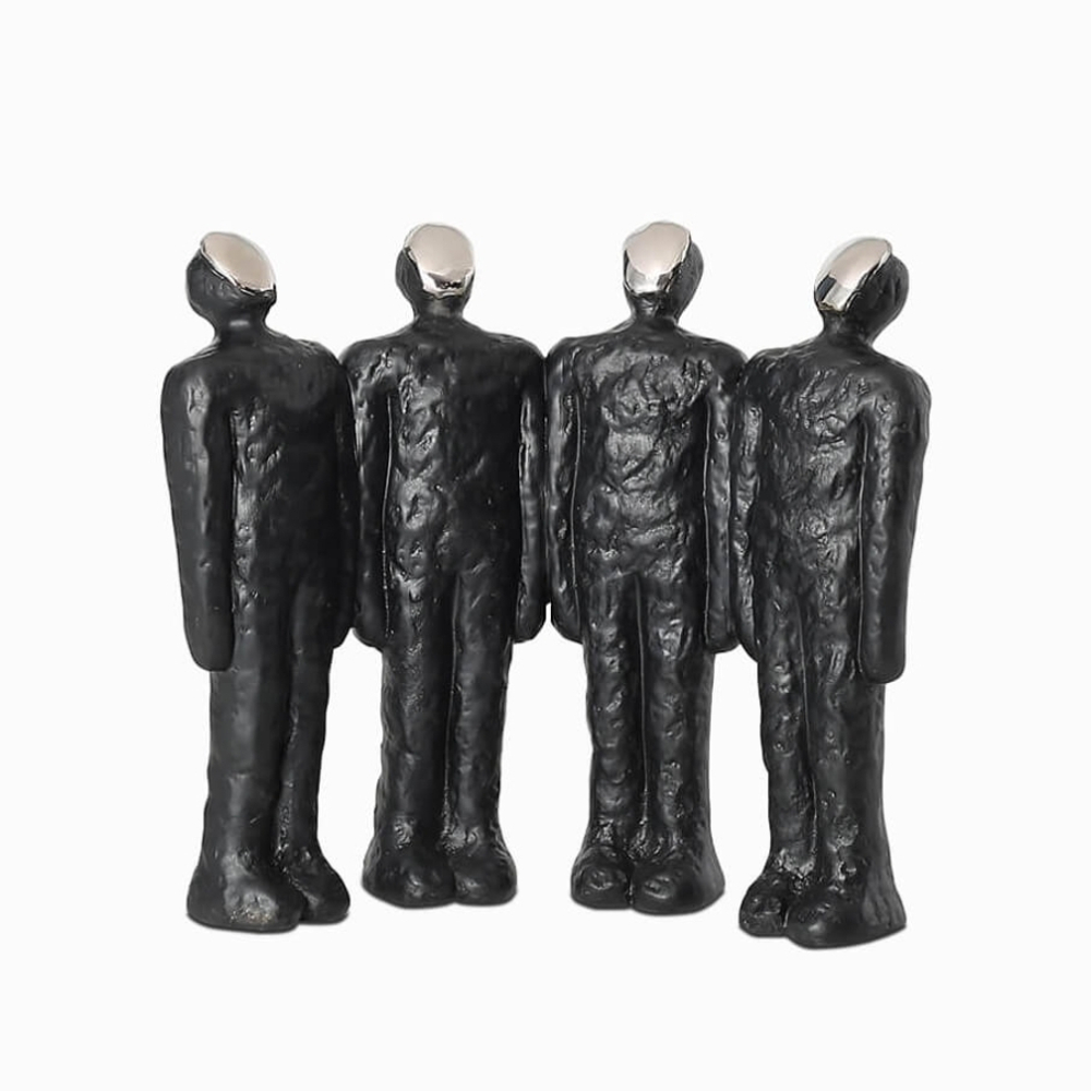 Статуэтка Figure