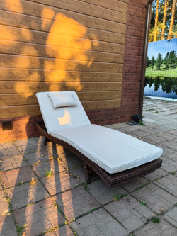 Шезлонг, лежак из искусственного ротанга МАРА «MARA» в комплекте в матрасом — Dark Brown