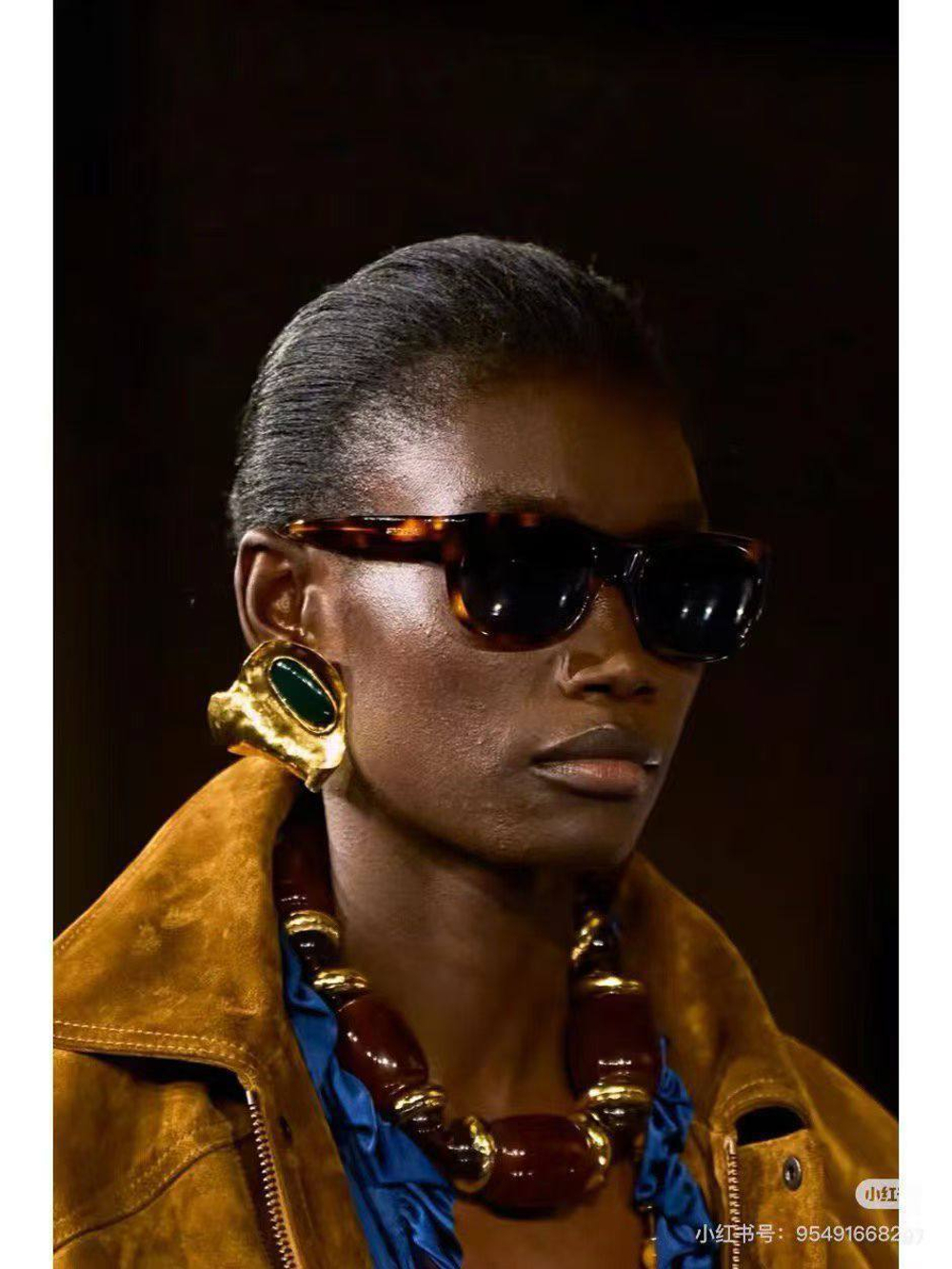 Серьги Yves Saint Laurent