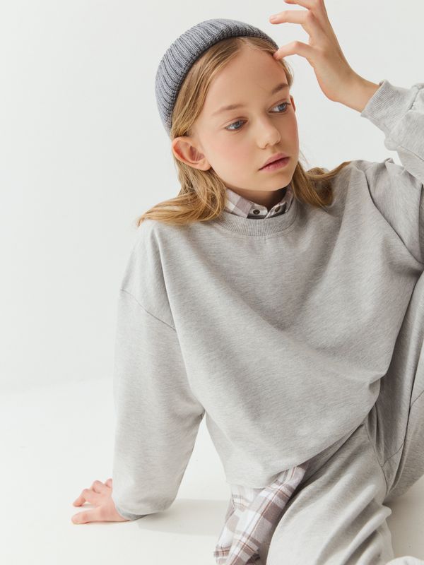 Свитшот укороченный облегченный 