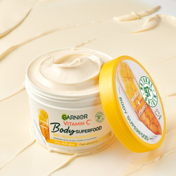 Garnier Body SuperFood - осветляющий крем для тела с витамином С /   380  ml  / GTIN 3600542546133