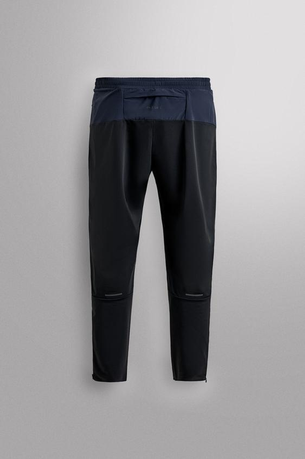 ZARA ТЕХНИЧЕСКИЕ БРЮКИ В СТИЛЕ КОЛОР-БЛОК, МОРСКОЙ СИНИЙ