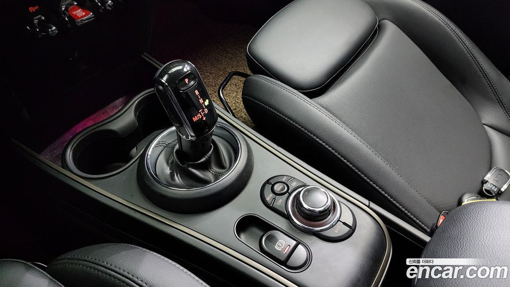 Mini Cooper Countryman Classic (03.2022)