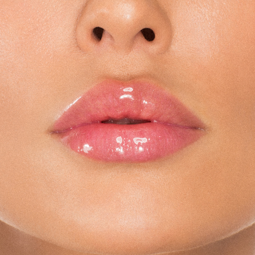 Антивозрастной блеск для губ LusciousLips "Petal Rebel"