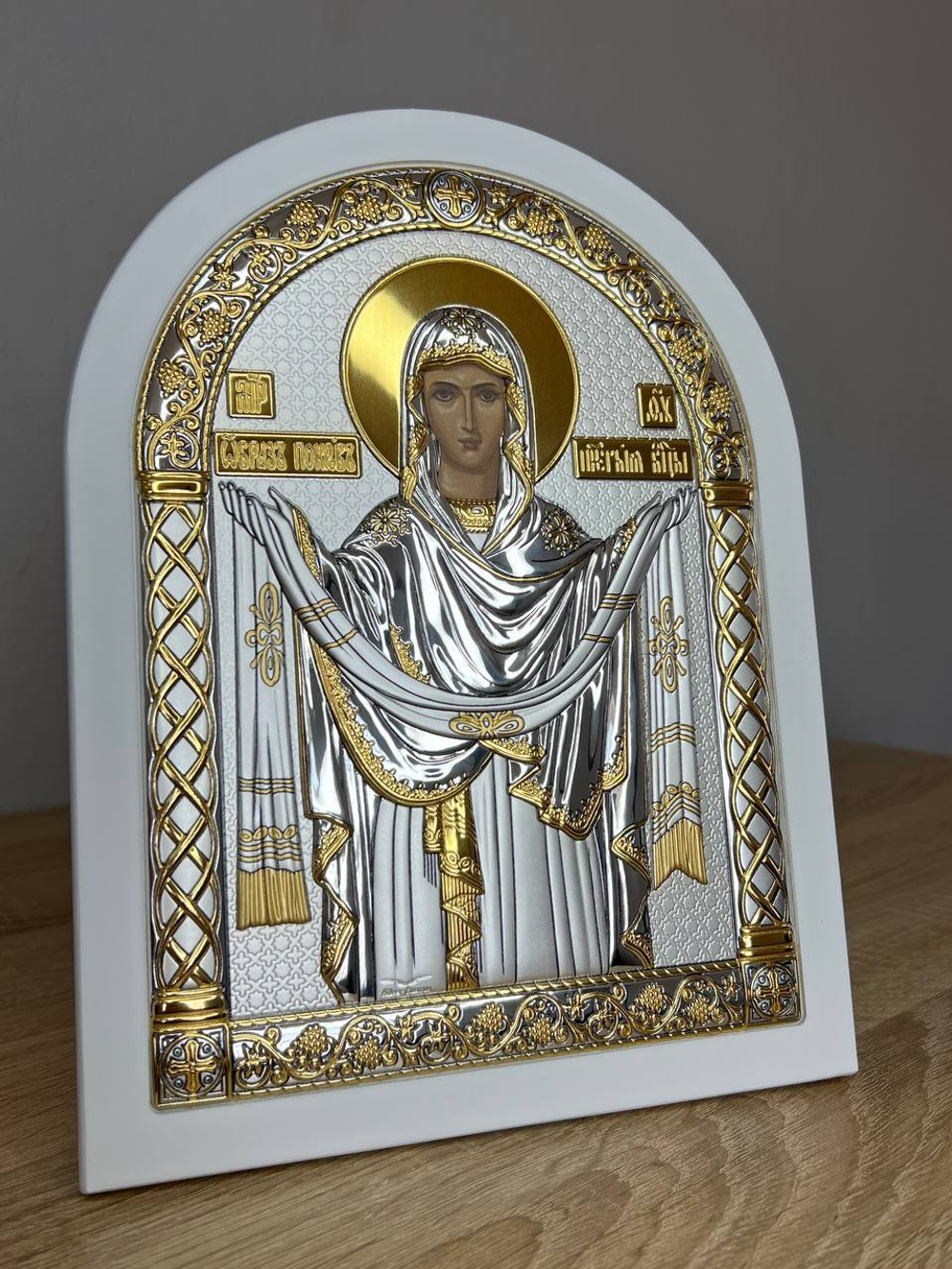 Покрова, икона арочная, белое дерево 150х200