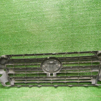 Решетка радиатора Toyota Land Cruiser 200 (2015-2021)