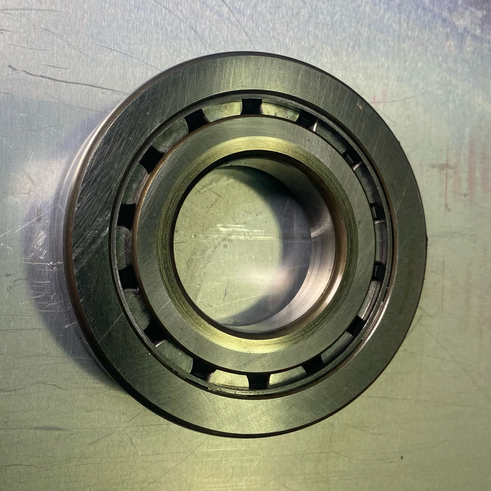 Подшипник выходного шкива