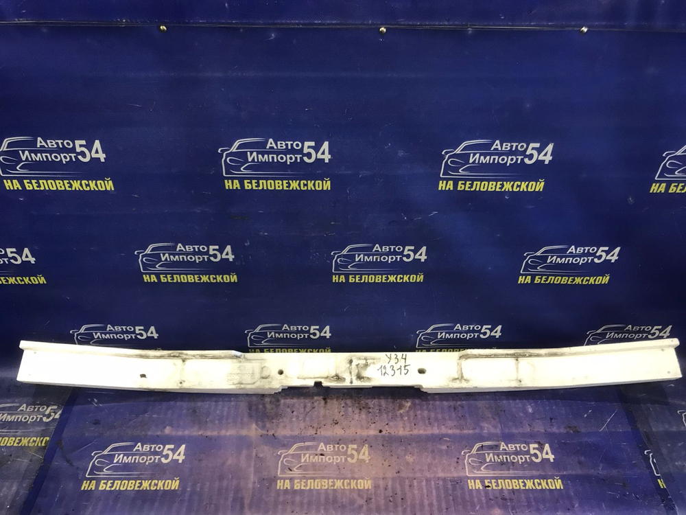 Усилитель переднего бампера NISSAN GLORIA 1999-2001