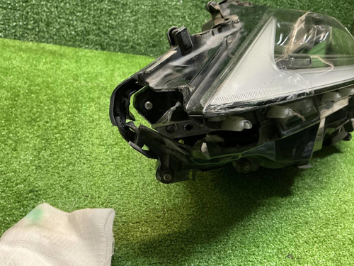 Битая Фара левая Lexus RX 4 (2019-2022) LED