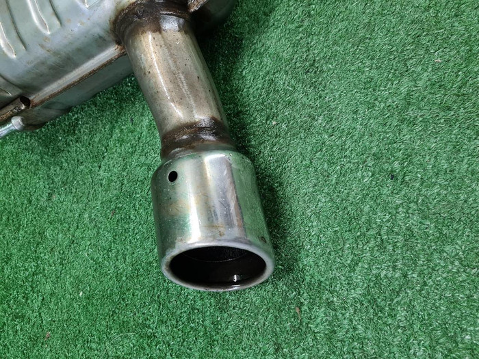 Глушитель Jaguar F-PACE (2016-2020)