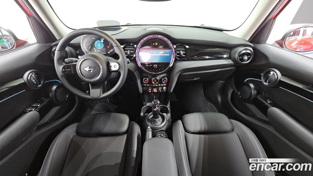 Mini Cooper 5 даерей Classic (01.2023)