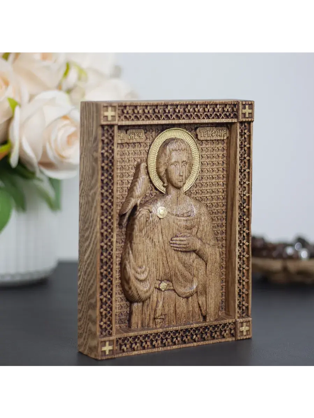 Святой Трифон икона деревянная резная, ясень, 19.5х14.5 см